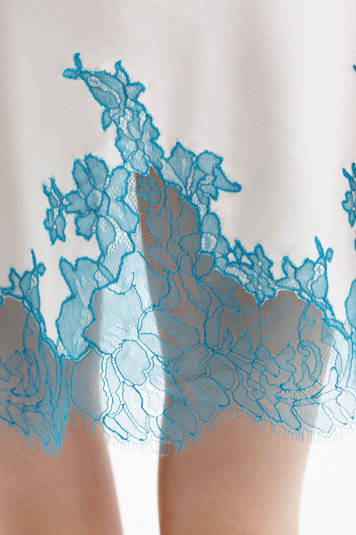 Short Silk Sleep Dress in Ivory with Turquoise Leavers Lace
