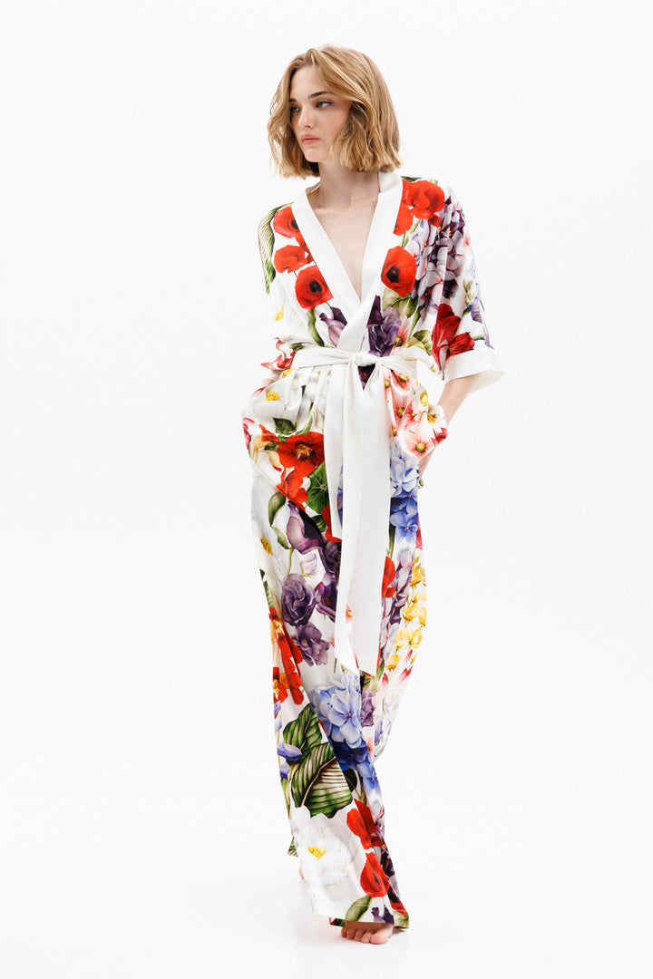 Wild Bloom Lounge Set in White