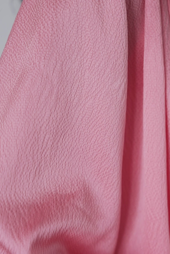 Bubble Silk Short Robe in Pink