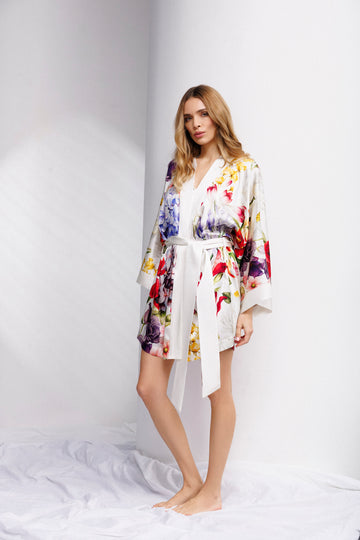 Wild Bloom Short Robe in White